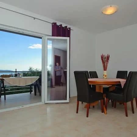 House Comfort Apartament Trogir